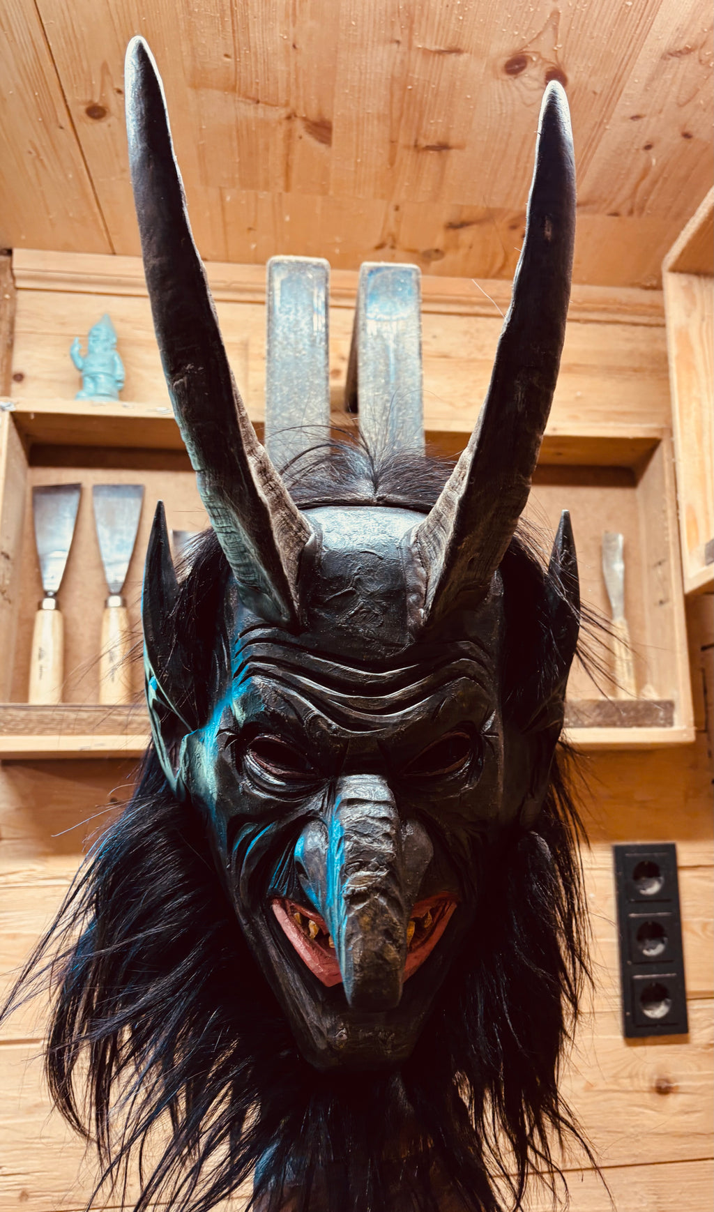 Neue Krampusmaske von Kratzer Loavn