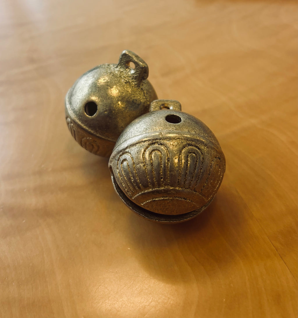 Massive Messingschesse, Pferdeschelle, Schlittenschelle, Glocke 1 Stück 5,5cm